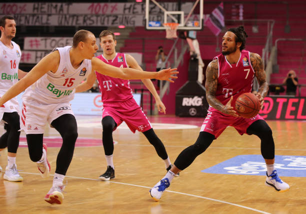 尤文图斯中 尤文图斯中