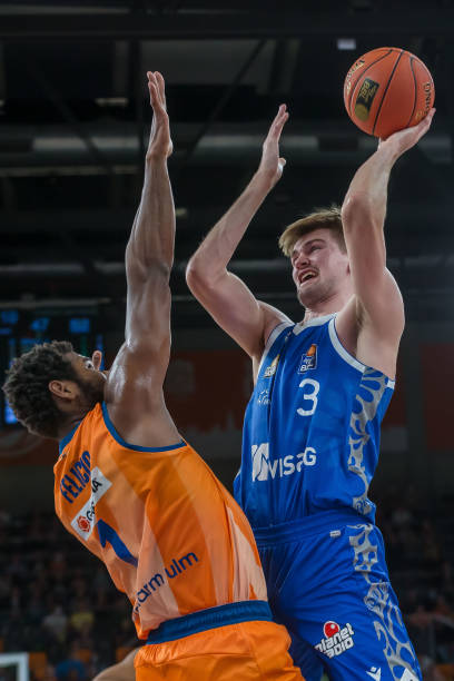 还剩半节的 还剩半节的